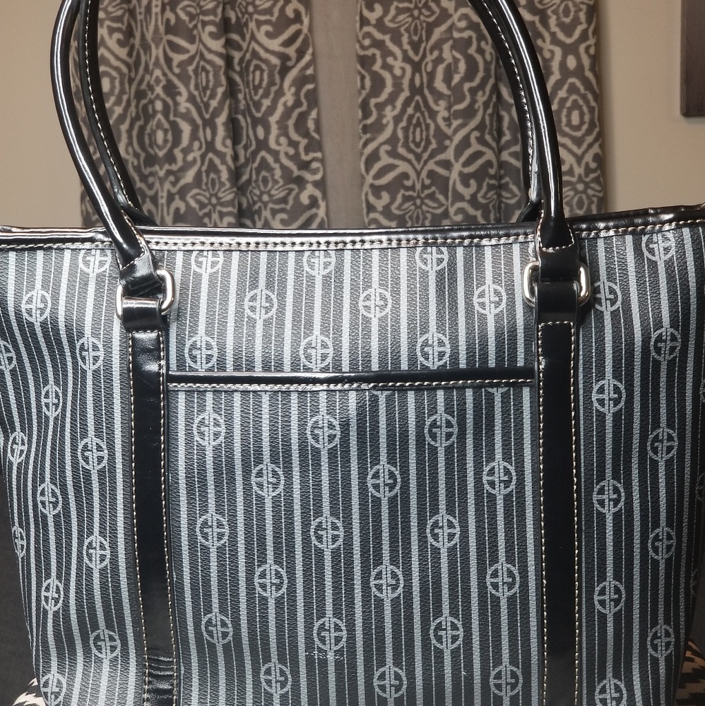 Giani Bernini Navy Blue & White Stripe Bag
